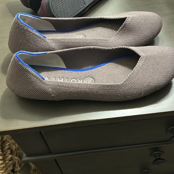 Rothy’s bundle of 3 pairs of flat shoes - Picture 3 of 6
